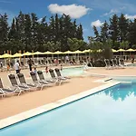 Goelia Riviera מלון דירות 4*