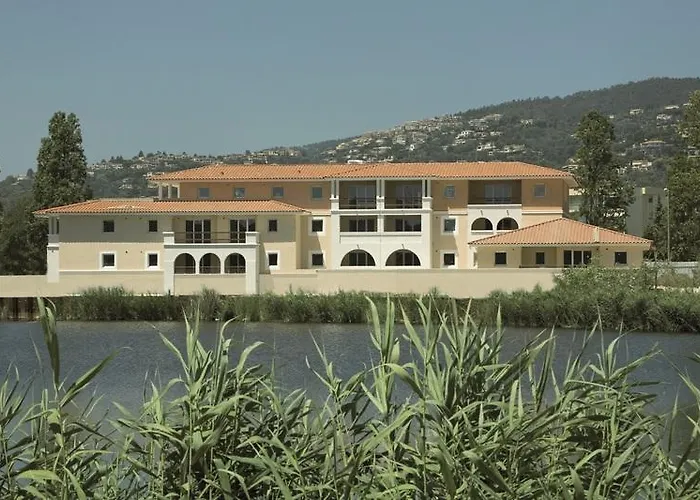 Goelia Riviera Apart-hotel