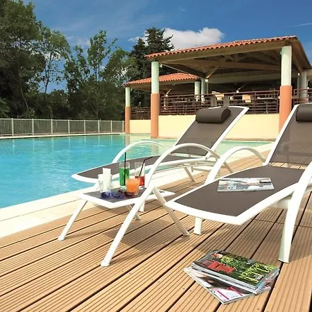 Апарт-отель Goelia Riviera Мандельё-ла-Напуль