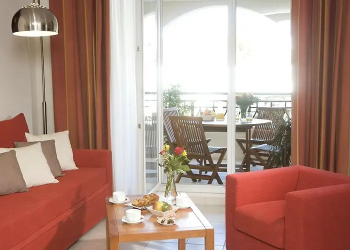 Goelia Riviera Aparthotel 4*