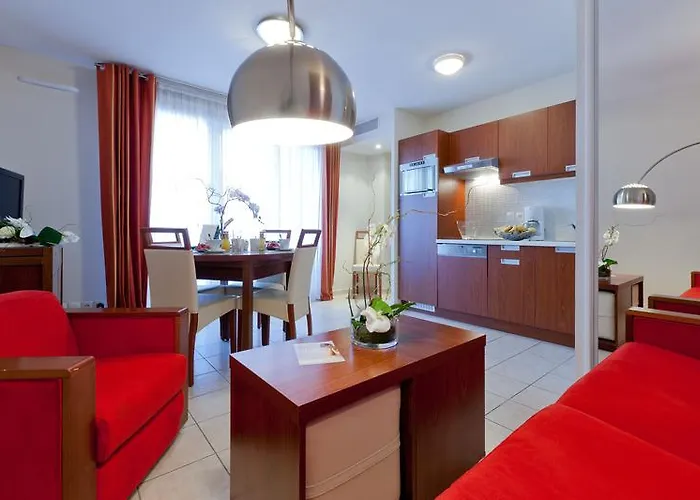 Goelia Riviera 4*