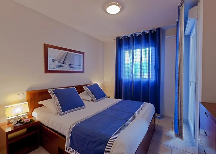 Goelia Riviera 4*